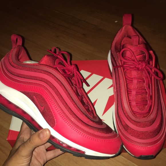 red air max 97 outfit